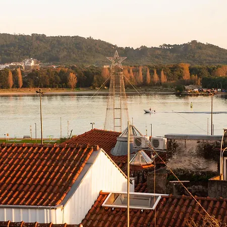 شقة Viana Rooftop House - In The Historic Center With River View