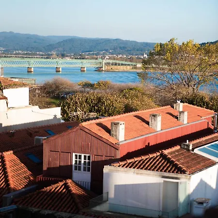 Viana Rooftop House - In The Historic Center With River View *