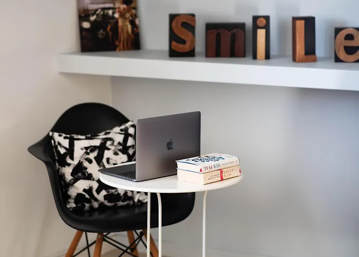 Viana Rooftop House - In The Historic Center With River View *