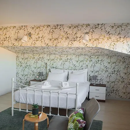 Apartamento Viana Rooftop House - In The Historic Center With River View *