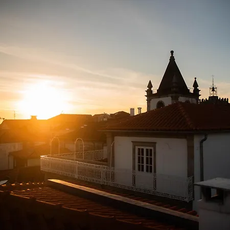 Viana Rooftop House - In The Historic Center With River View
